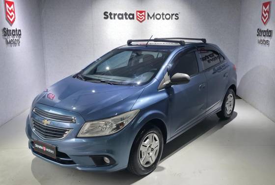 CHEVROLET ONIX 1.0 MPFI LT 8V FLEX 4P MANUAL CHEVROLET ONIX 1.0 MPFI LT 8V FLEX 4P MANUAL
